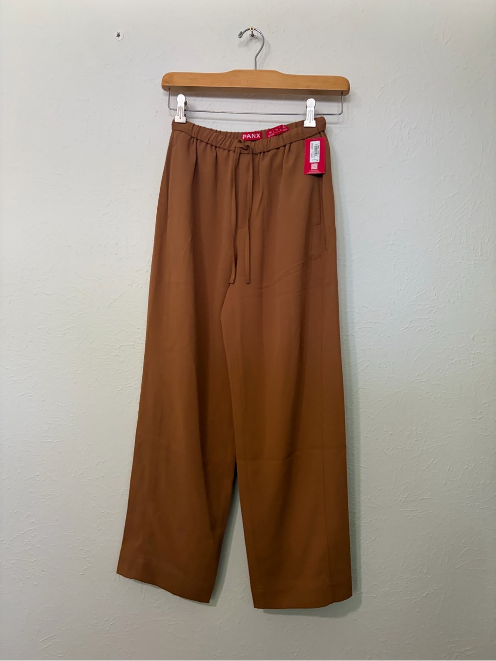 NWT SPANX Carry on Pull-On Straight Leg Pants Size XS
